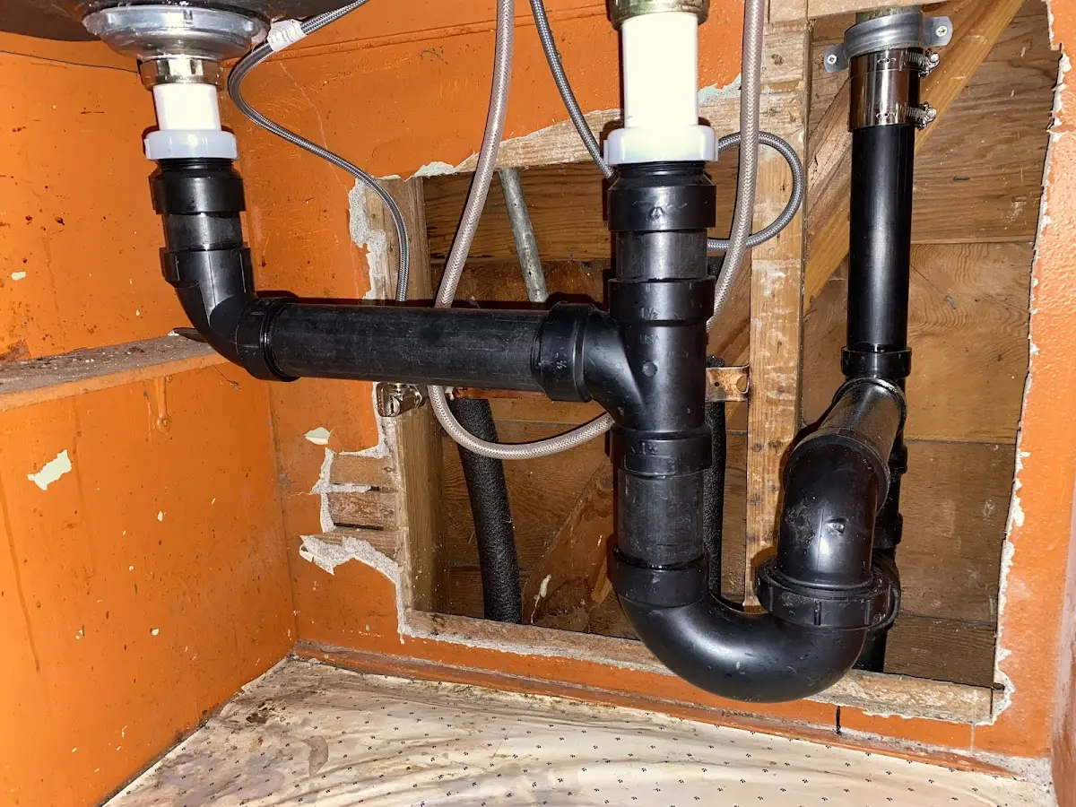 Professional Pipe Bursting equipment and tools on the job in Groveland